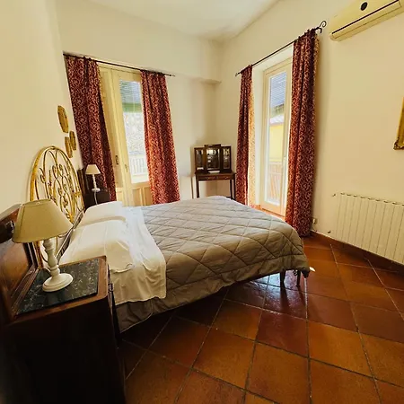 Penthouse Duomo Apartment Cefalu